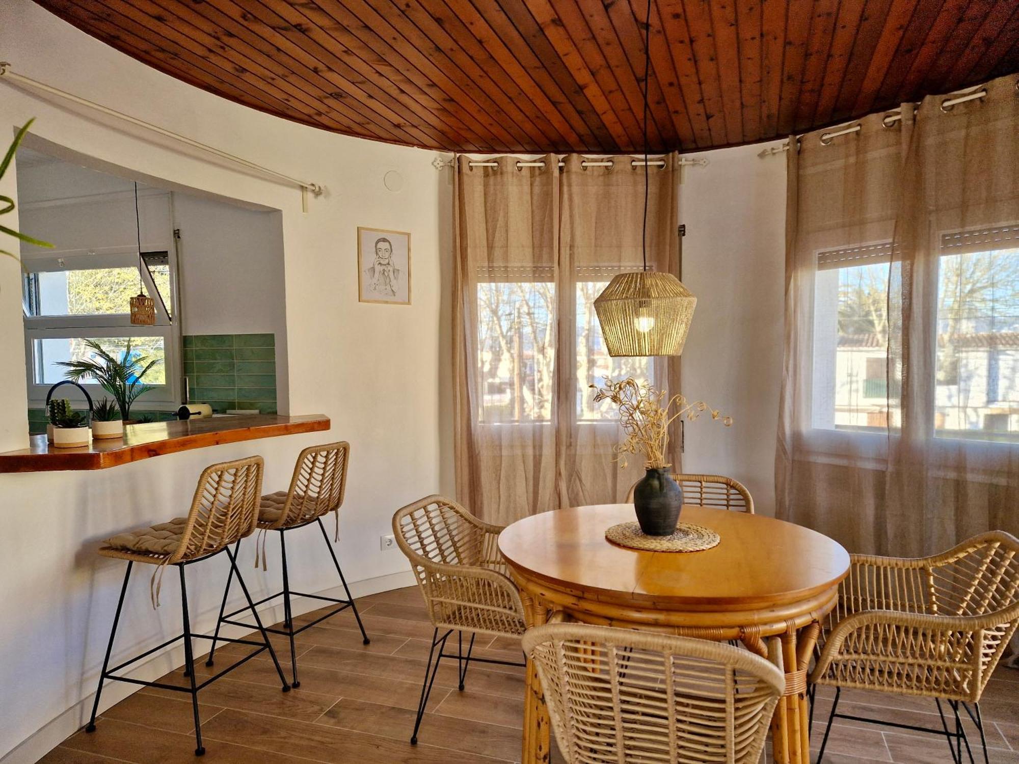 Gorgot P1 I Apartamento Con Terraza Y Piscina Comunitaria Cerca De La Playa เอมปูเรียบราบา ภายนอก รูปภาพ