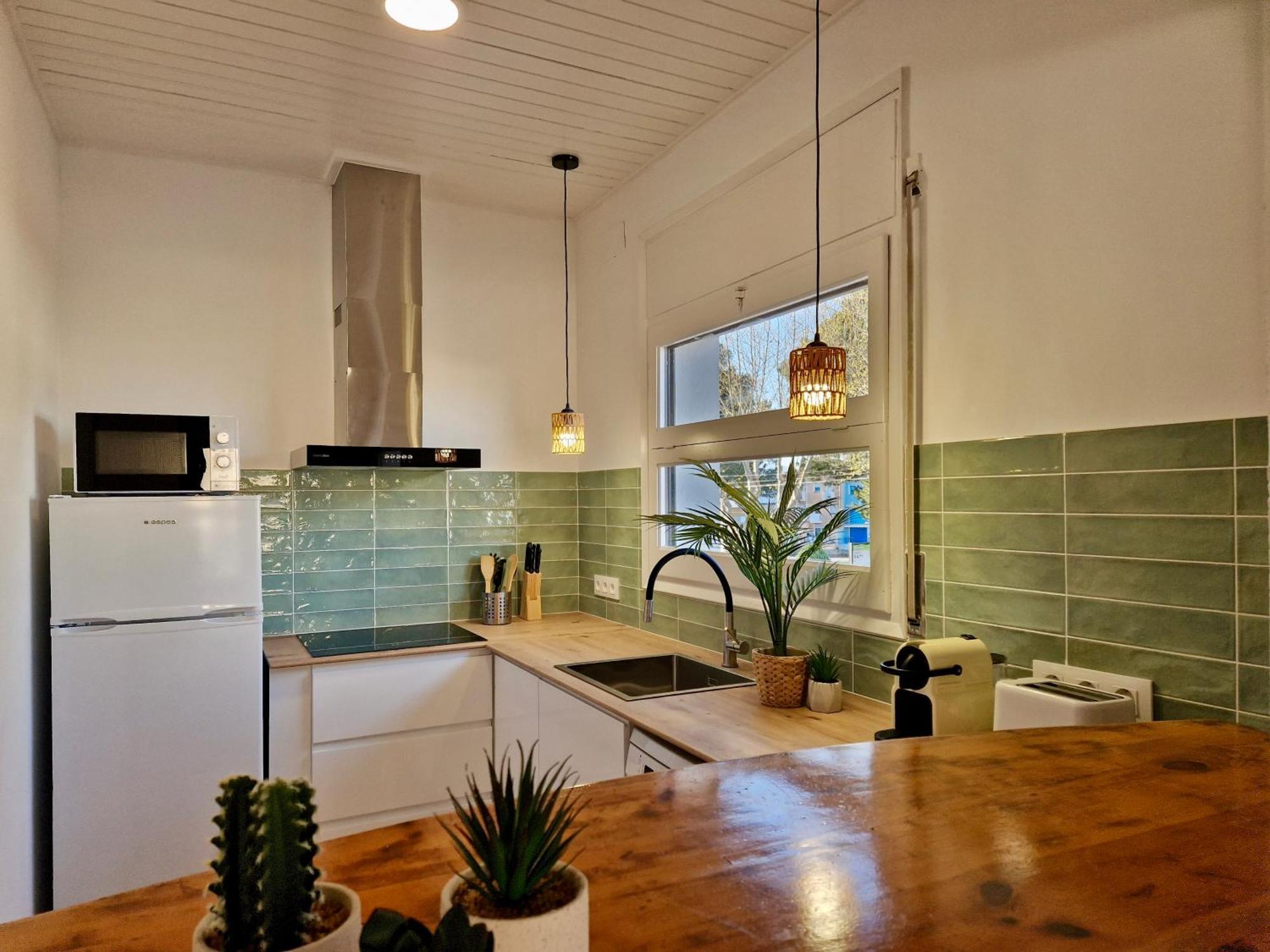 Gorgot P1 I Apartamento Con Terraza Y Piscina Comunitaria Cerca De La Playa เอมปูเรียบราบา ภายนอก รูปภาพ